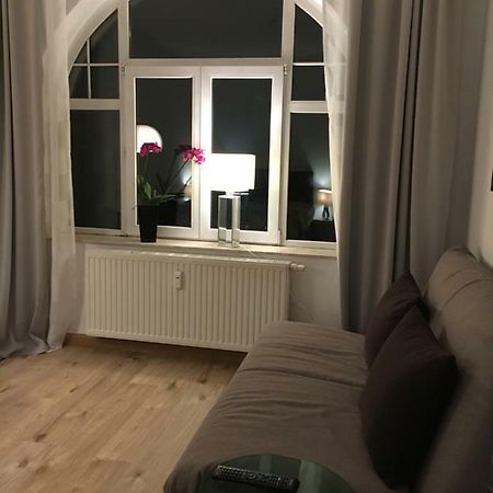 Gemuetliche Ferienwohnung Im Erdgeschoss- Jenaer Strasse Érfurt Exterior foto