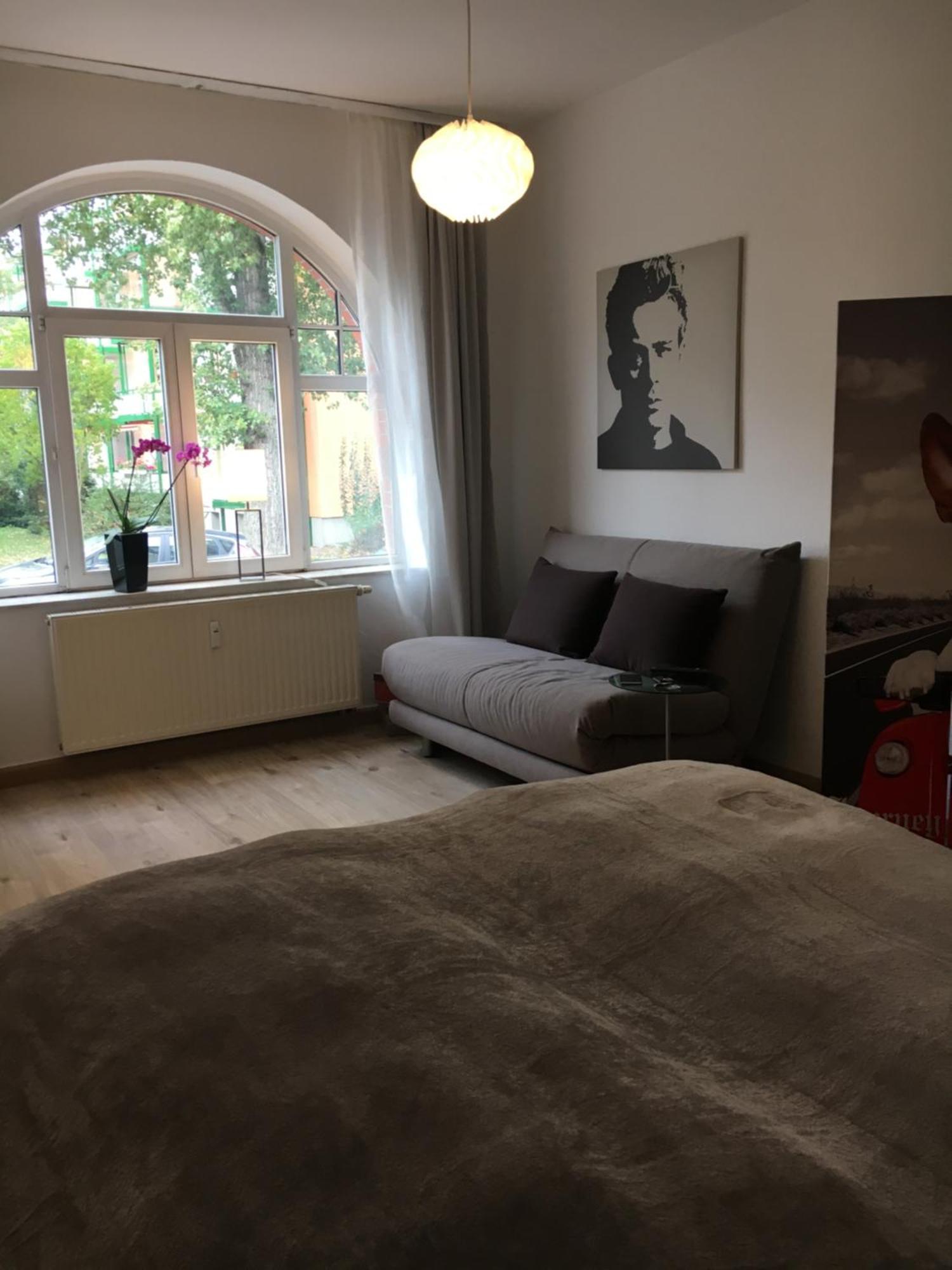 Gemuetliche Ferienwohnung Im Erdgeschoss- Jenaer Strasse Érfurt Exterior foto