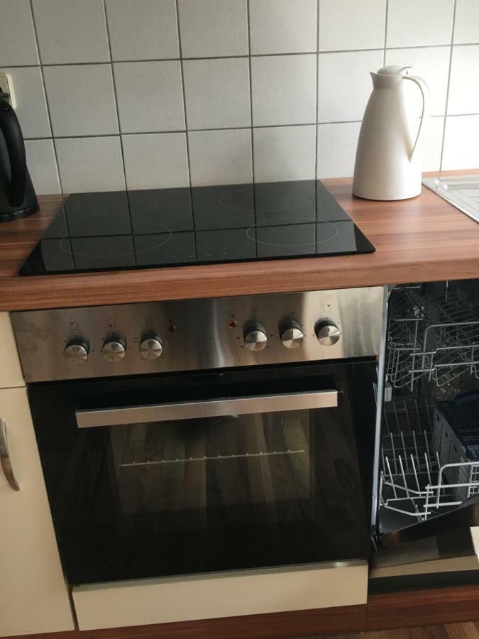 Gemuetliche Ferienwohnung Im Erdgeschoss- Jenaer Strasse Érfurt Exterior foto